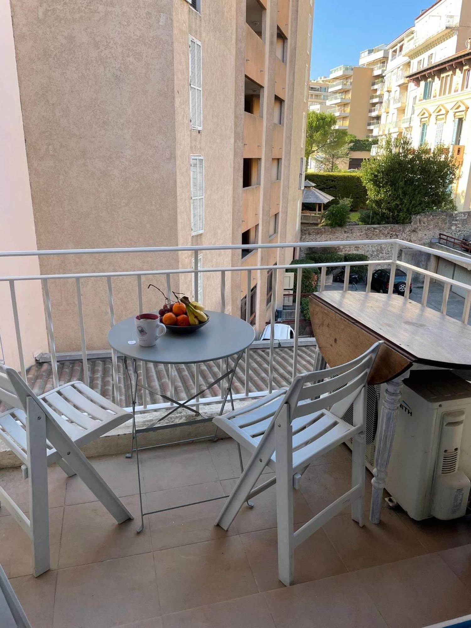 Agreable Chambre D'Hote A 50M De La Mer 戛纳 外观 照片